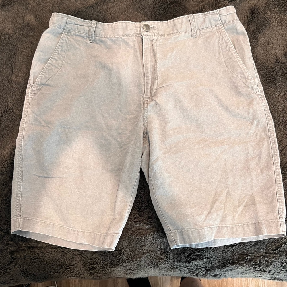 Calvin Klein Men's Casual Tan Shorts